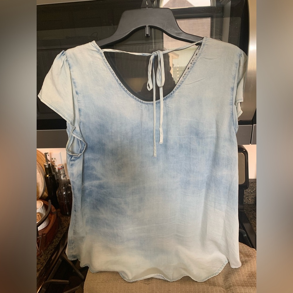 Blouse - Picture 2 of 2